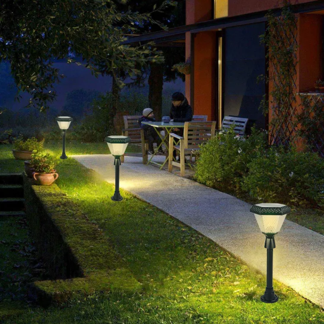 Solar Gate Light Pole Mount | 1000LM, IP65, PIR & Flat Base