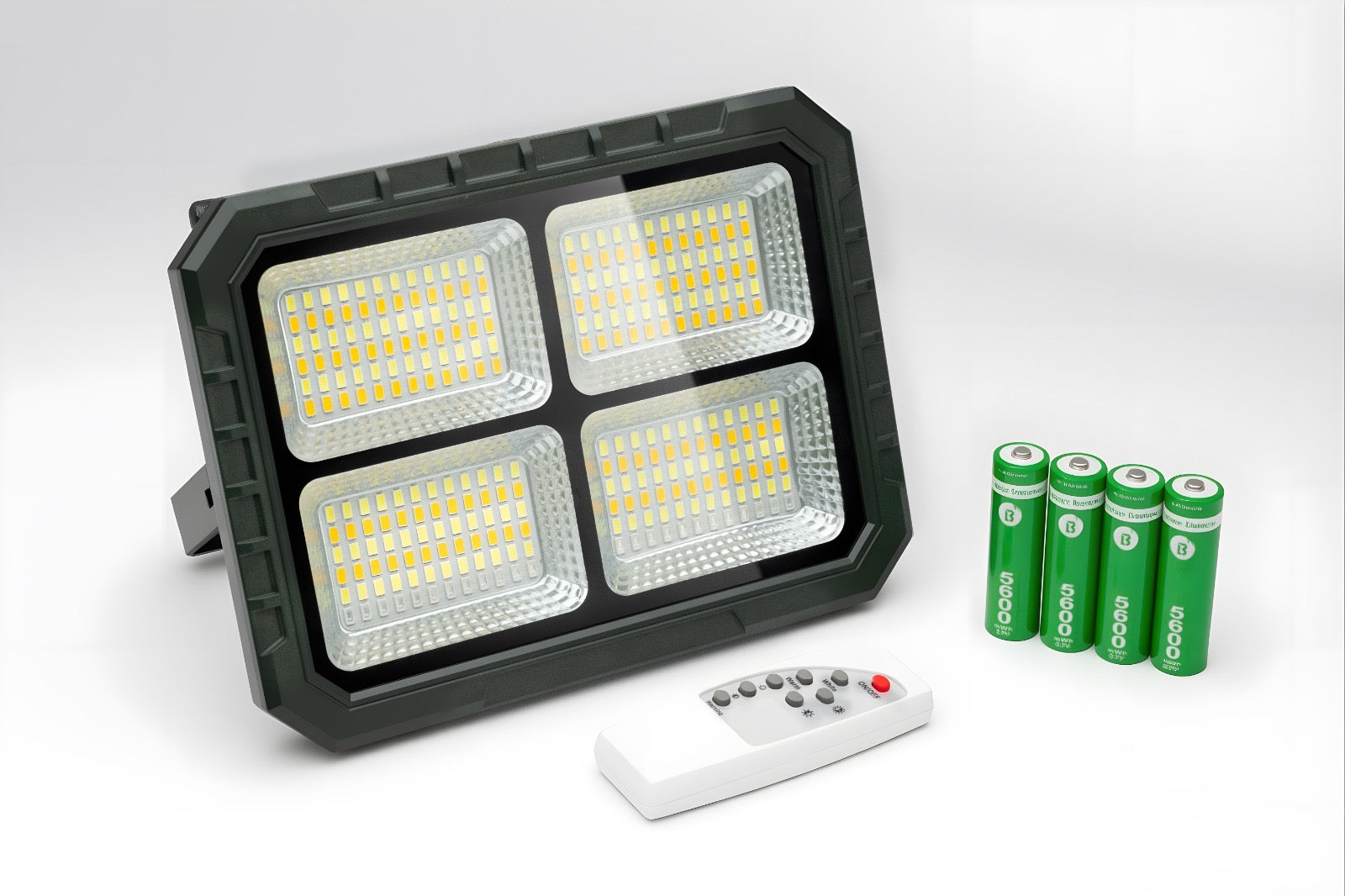 SOLAR SPLIT FLOODLIGHTS WITH REMOVABLE &
REPLACEABLE BATTERIES (2nd Gen). With Remote